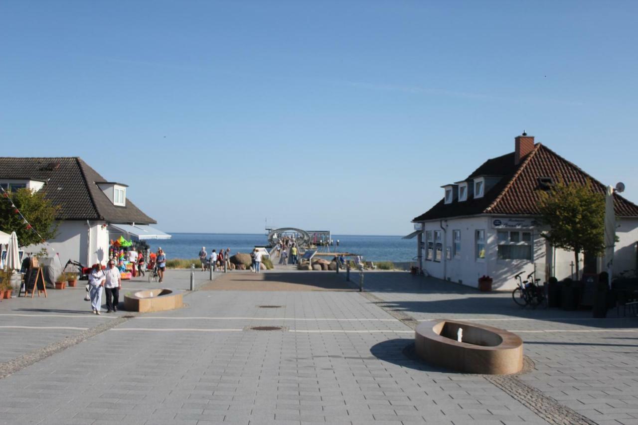 Strandlaeufer Im Kirschgarten Kellenhusen Luaran gambar